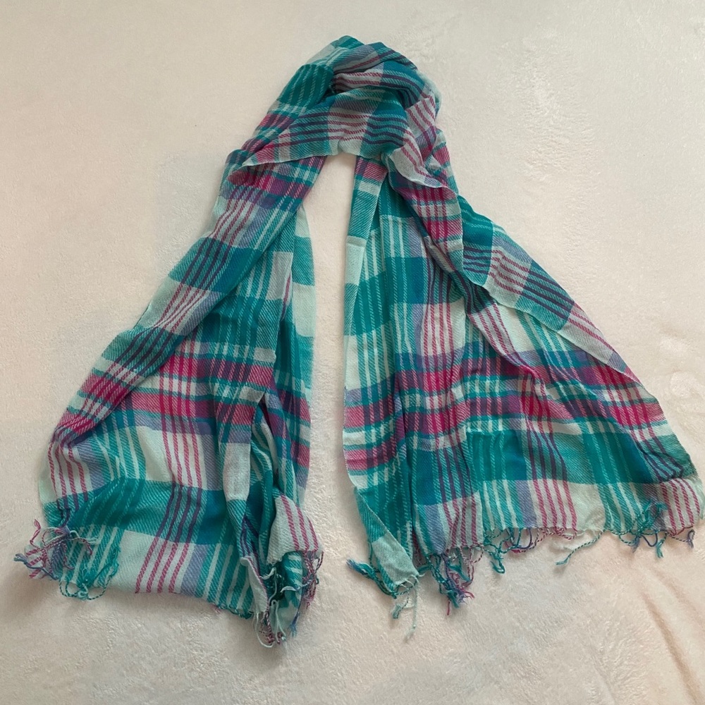 American Eagle Turquoise and pink scarf